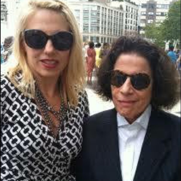 Meet your Posher, Dana - Picture 5 of 8